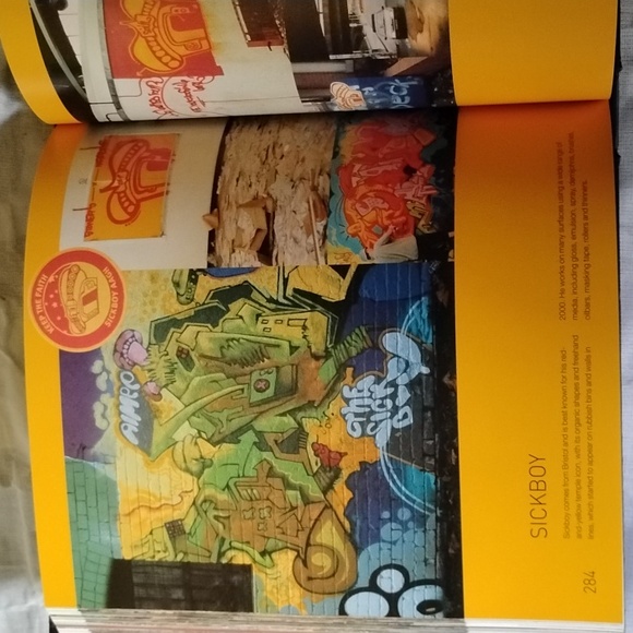 Graffiti World: Street Art from Five Continents - UPDATED EDITION - 2000+ Pics! - Picture 12 of 12